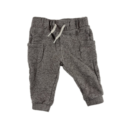 Hose von C&A in Gr. 74 - Fällt sehr klein aus